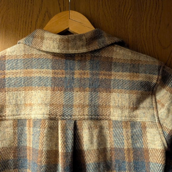 Faherty Multicolor Plaid Shirt - Picture 10 of 11